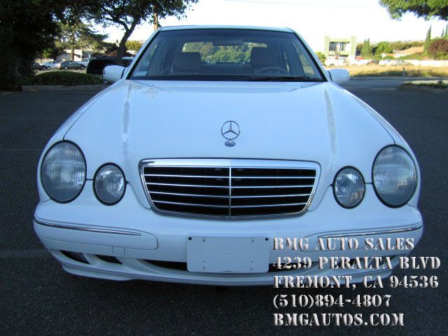 2001 Mercedes-Benz E-Class SXT