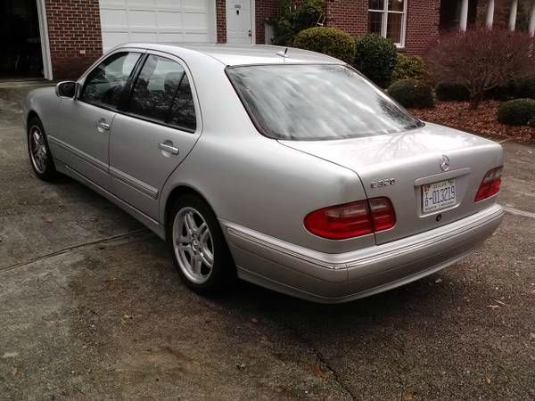 2001 Mercedes-Benz E-Class SXT