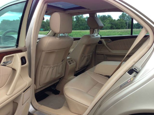 2001 Mercedes-Benz E-Class EX - DUAL Power Doors