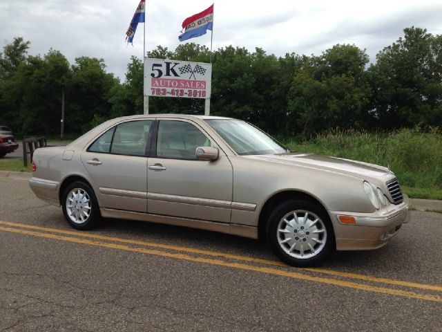 2001 Mercedes-Benz E-Class EX - DUAL Power Doors