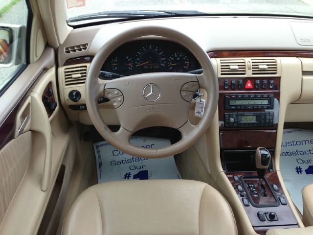 2001 Mercedes-Benz E-Class EX - DUAL Power Doors