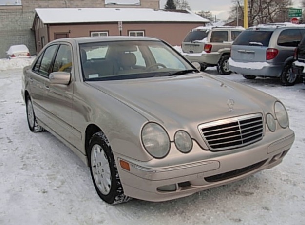 2001 Mercedes-Benz E-Class XF Sedan