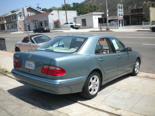 2002 Mercedes-Benz E-Class SXT