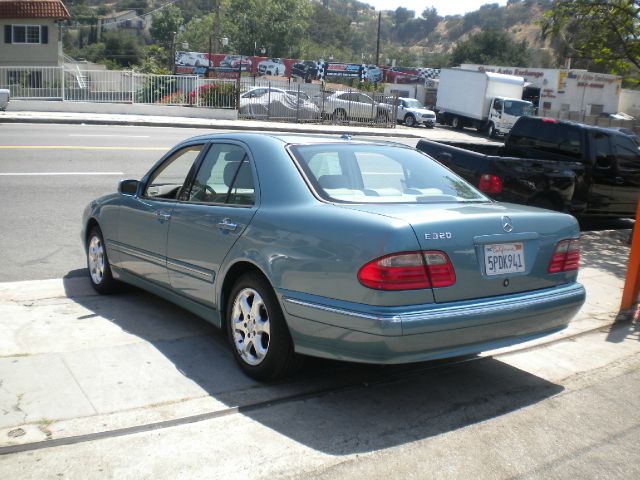 2002 Mercedes-Benz E-Class SXT