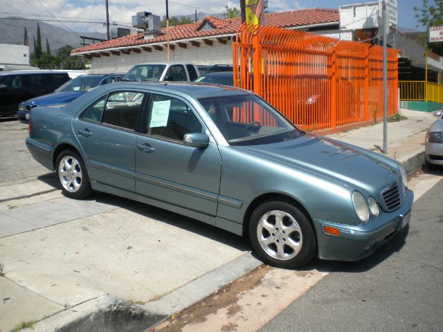 2002 Mercedes-Benz E-Class SXT