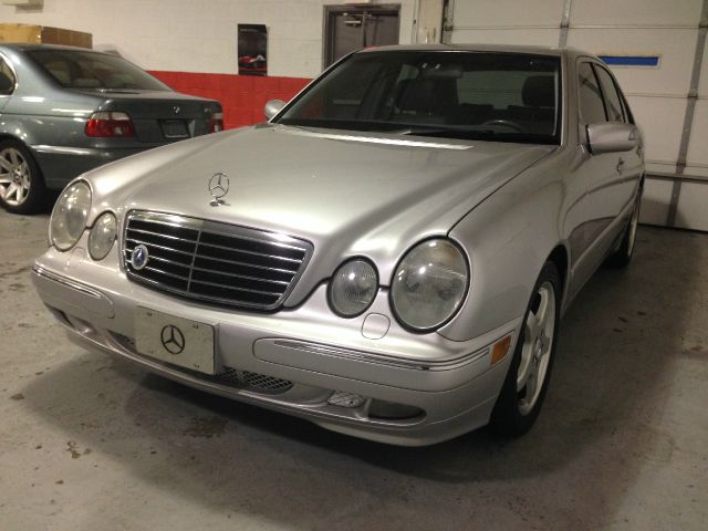 2002 Mercedes-Benz E-Class Scion XB