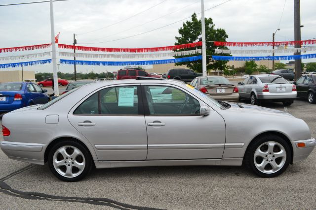 2002 Mercedes-Benz E-Class SXT