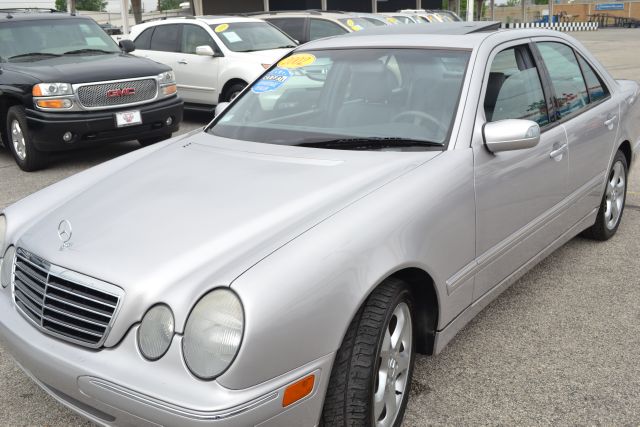 2002 Mercedes-Benz E-Class SXT