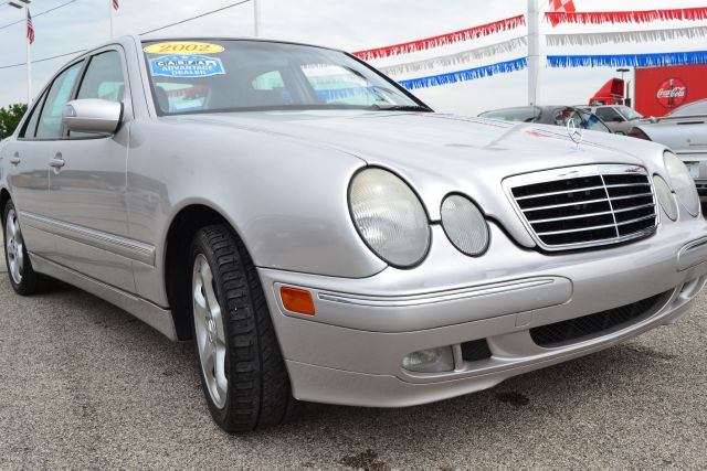 2002 Mercedes-Benz E-Class SXT