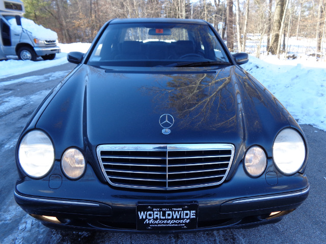 2002 Mercedes-Benz E-Class SXT