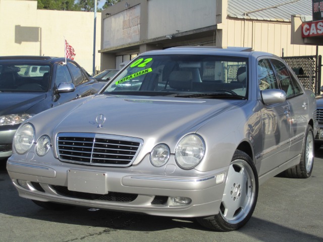 2002 Mercedes-Benz E-Class 2WD Supercrew 139 XLT