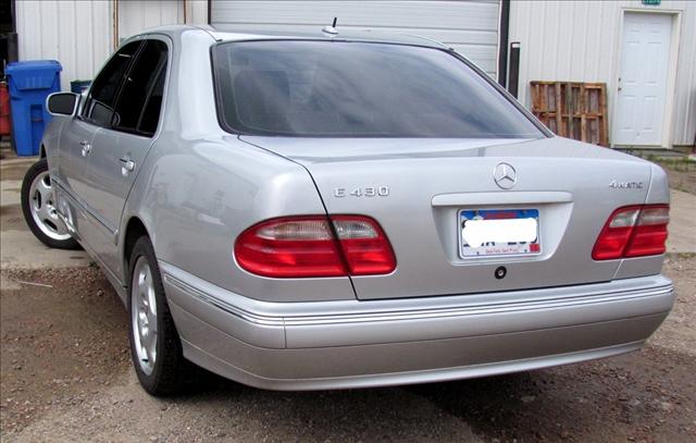 2002 Mercedes-Benz E-Class 2WD Supercrew 139 XLT