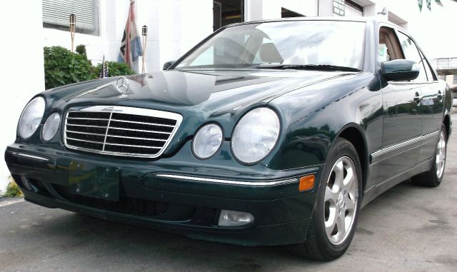 2002 Mercedes-Benz E-Class SXT