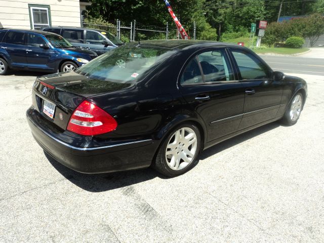 2003 Mercedes-Benz E-Class SLT W/ Hemi