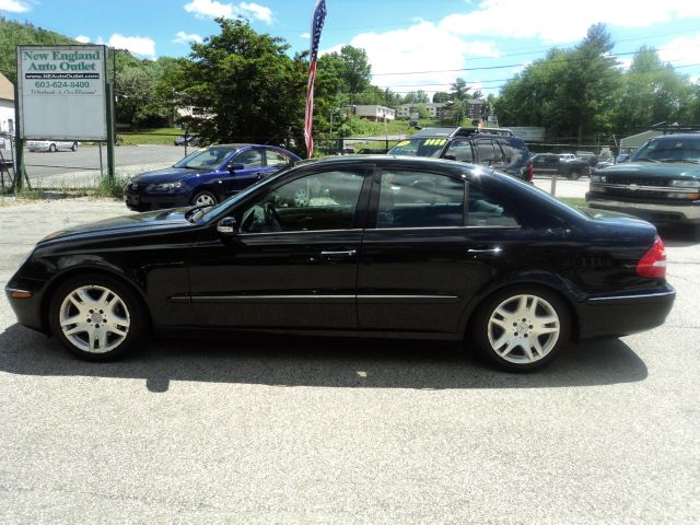 2003 Mercedes-Benz E-Class SLT W/ Hemi