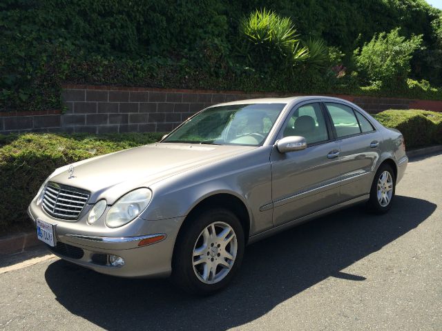 2003 Mercedes-Benz E-Class LS Flex Fuel 4x4 This Is One Of Our Best Bargains