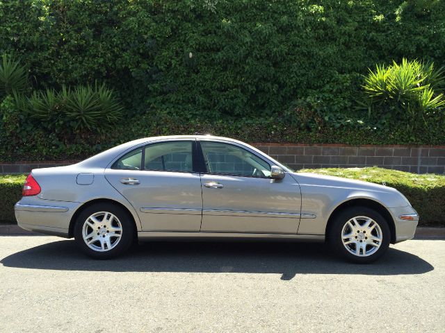 2003 Mercedes-Benz E-Class LS Flex Fuel 4x4 This Is One Of Our Best Bargains