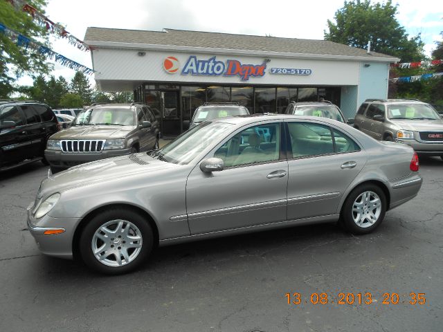 2003 Mercedes-Benz E-Class SXT