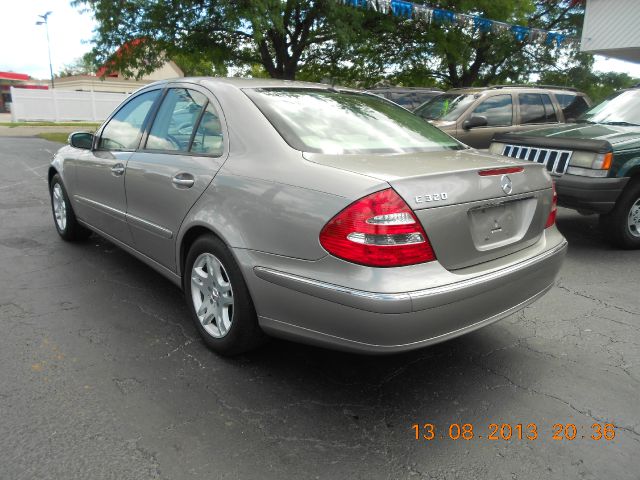 2003 Mercedes-Benz E-Class SXT