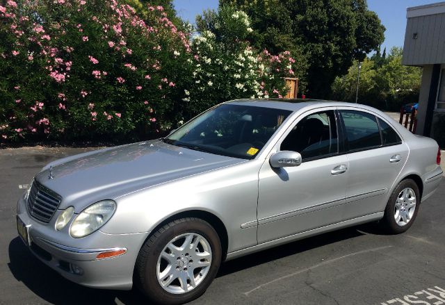 2003 Mercedes-Benz E-Class LS Flex Fuel 4x4 This Is One Of Our Best Bargains