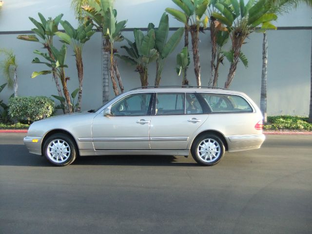 2003 Mercedes-Benz E-Class 4X4 Sport Dually L.bed