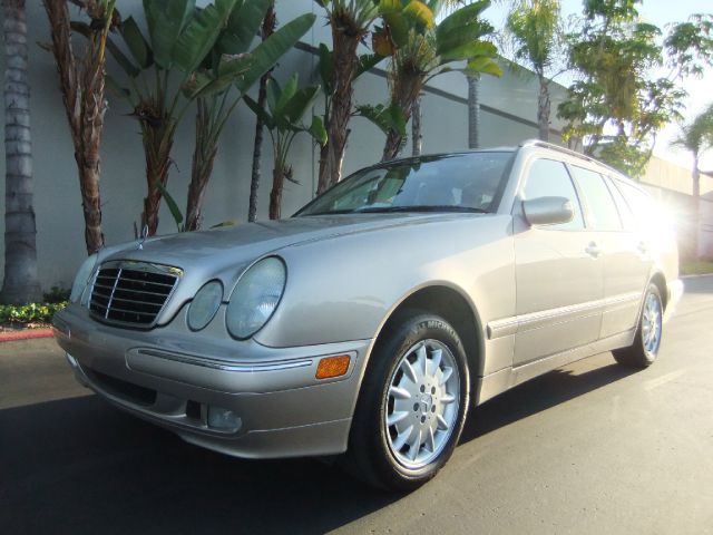 2003 Mercedes-Benz E-Class 4X4 Sport Dually L.bed