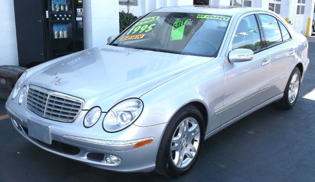 2003 Mercedes-Benz E-Class SXT