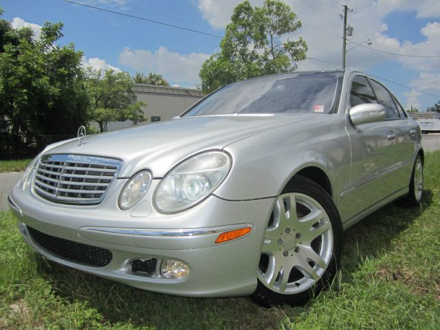 2003 Mercedes-Benz E-Class SLT W/ Hemi