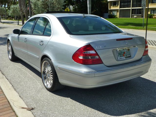 2003 Mercedes-Benz E-Class SXT