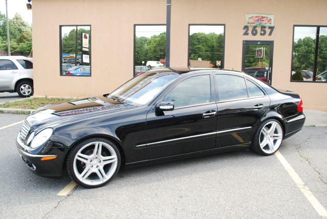 2003 Mercedes-Benz E-Class SXT