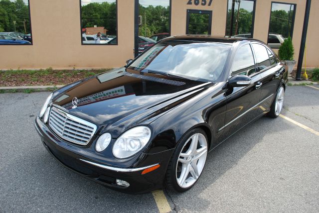 2003 Mercedes-Benz E-Class SXT