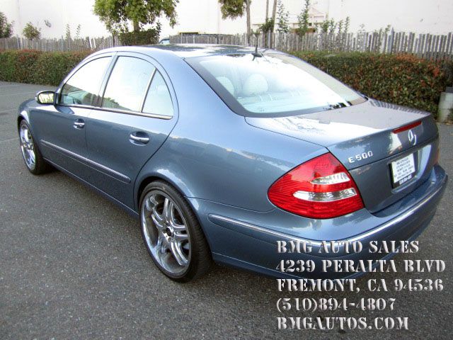 2003 Mercedes-Benz E-Class SLT W/ Hemi