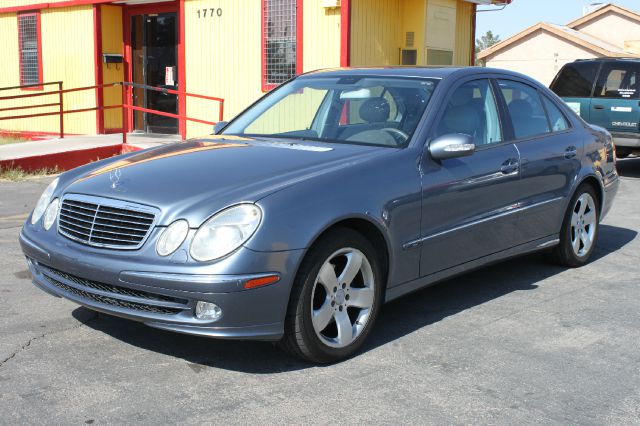 2003 Mercedes-Benz E-Class SXT