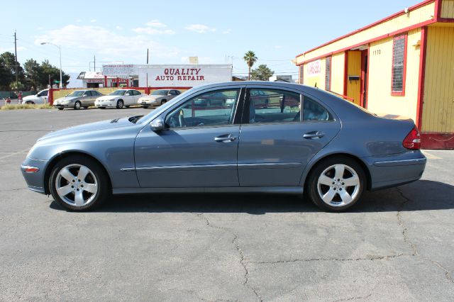 2003 Mercedes-Benz E-Class SXT