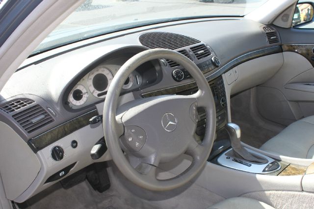 2003 Mercedes-Benz E-Class SXT