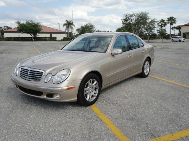 2003 Mercedes-Benz E-Class SXT