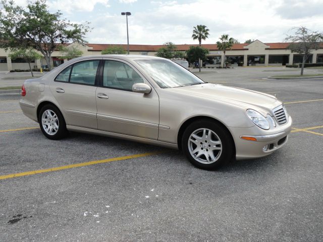 2003 Mercedes-Benz E-Class SXT