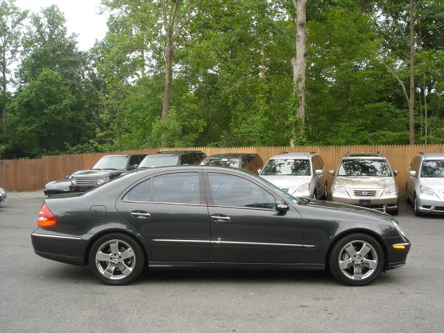 2003 Mercedes-Benz E-Class SLT W/ Hemi