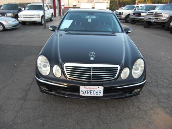 2003 Mercedes-Benz E-Class LS Flex Fuel 4x4 This Is One Of Our Best Bargains