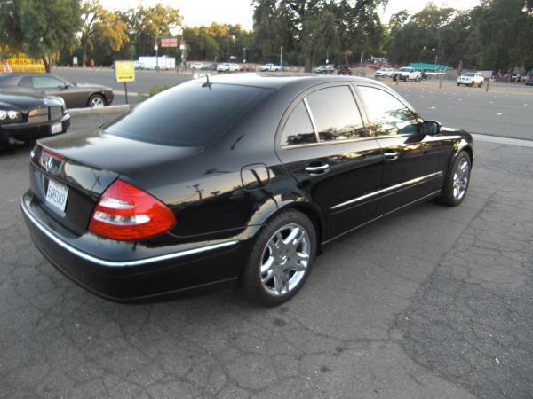 2003 Mercedes-Benz E-Class LS Flex Fuel 4x4 This Is One Of Our Best Bargains