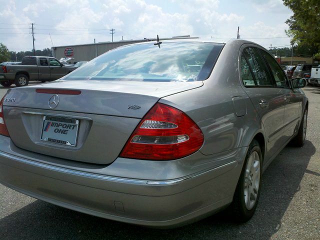 2003 Mercedes-Benz E-Class SXT