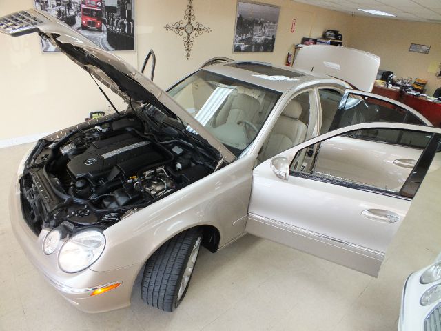 2003 Mercedes-Benz E-Class SLT W/ Hemi