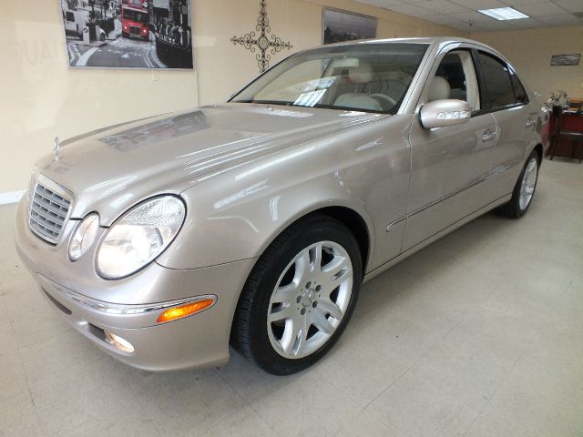 2003 Mercedes-Benz E-Class SLT W/ Hemi