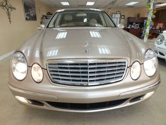 2003 Mercedes-Benz E-Class SLT W/ Hemi