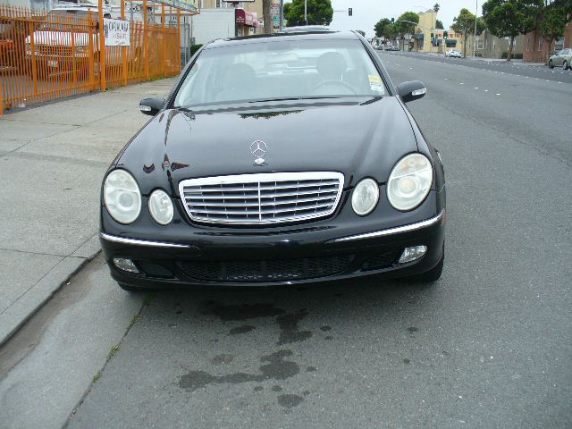 2003 Mercedes-Benz E-Class SLT W/ Hemi