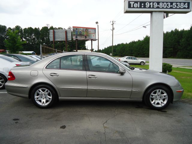 2003 Mercedes-Benz E-Class SXT