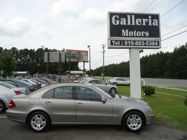 2003 Mercedes-Benz E-Class SXT