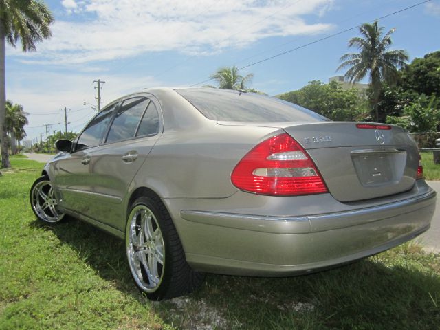 2003 Mercedes-Benz E-Class SXT