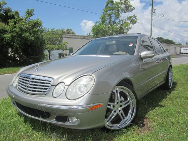 2003 Mercedes-Benz E-Class SXT