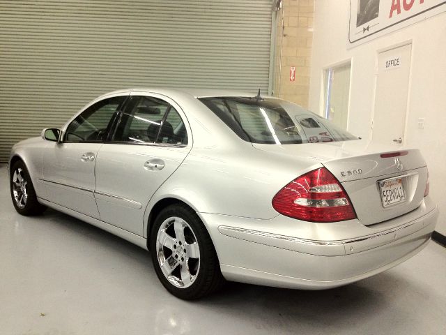 2003 Mercedes-Benz E-Class SLT W/ Hemi